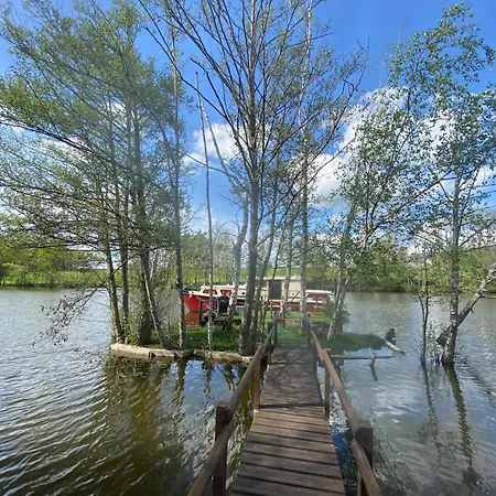 Les Pichies, Bateau Insolite, Le Nathalie Nath Апартаменты *