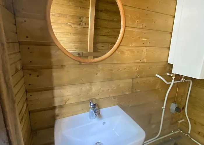 Appartement Les Pichies, Bateau Insolite, Le Nathalie Nath *